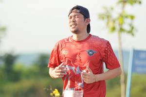 BIB: 
                            <button type="button" onclick="openModal(5183886)" class="btn btn-primary btn-sm float-right btn-popup" data-toggle="modal" data-target=".modal-high-quality">
                        <i class="fas fa-shopping-cart"></i> Add to Cart
                    </button>
                                            <button type="button" onclick="isThisMe(5183886, true)" class="btn btn-success btn-sm float-right btn-popup btn-isme hidden" data-toggle="tooltip" data-placement="bottom" title="นี่คือรูปของคุณใช่ไหม คลิกที่นี่เพื่อเอาเข้าอัลบั้ม">
                        <i class="fas fa-plus"></i> Add to album
                    </button>
                    <button type="button" onclick="isThisMe(5183886, false)" class="btn btn-warning btn-sm float-right btn-popup btn-isnotme hidden">
                        <i class="fas fa-ban"></i> Remove from album
                    </button>