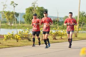 BIB: 0424
                            <button type="button" onclick="openModal(5211249)" class="btn btn-primary btn-sm float-right btn-popup" data-toggle="modal" data-target=".modal-high-quality">
                        <i class="fas fa-shopping-cart"></i> Add to Cart
                    </button>
                                            <button type="button" onclick="isThisMe(5211249, true)" class="btn btn-success btn-sm float-right btn-popup btn-isme hidden" data-toggle="tooltip" data-placement="bottom" title="นี่คือรูปของคุณใช่ไหม คลิกที่นี่เพื่อเอาเข้าอัลบั้ม">
                        <i class="fas fa-plus"></i> Add to album
                    </button>
                    <button type="button" onclick="isThisMe(5211249, false)" class="btn btn-warning btn-sm float-right btn-popup btn-isnotme hidden">
                        <i class="fas fa-ban"></i> Remove from album
                    </button>