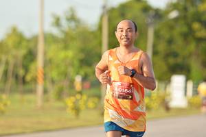 BIB: 0164
                            <button type="button" onclick="openModal(5173561)" class="btn btn-primary btn-sm float-right btn-popup" data-toggle="modal" data-target=".modal-high-quality">
                        <i class="fas fa-shopping-cart"></i> Add to Cart
                    </button>
                                            <button type="button" onclick="isThisMe(5173561, true)" class="btn btn-success btn-sm float-right btn-popup btn-isme hidden" data-toggle="tooltip" data-placement="bottom" title="นี่คือรูปของคุณใช่ไหม คลิกที่นี่เพื่อเอาเข้าอัลบั้ม">
                        <i class="fas fa-plus"></i> Add to album
                    </button>
                    <button type="button" onclick="isThisMe(5173561, false)" class="btn btn-warning btn-sm float-right btn-popup btn-isnotme hidden">
                        <i class="fas fa-ban"></i> Remove from album
                    </button>