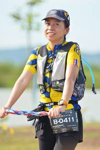 BIB: 0411
                            <button type="button" onclick="openModal(5210518)" class="btn btn-primary btn-sm float-right btn-popup" data-toggle="modal" data-target=".modal-high-quality">
                        <i class="fas fa-shopping-cart"></i> Add to Cart
                    </button>
                                            <button type="button" onclick="isThisMe(5210518, true)" class="btn btn-success btn-sm float-right btn-popup btn-isme hidden" data-toggle="tooltip" data-placement="bottom" title="นี่คือรูปของคุณใช่ไหม คลิกที่นี่เพื่อเอาเข้าอัลบั้ม">
                        <i class="fas fa-plus"></i> Add to album
                    </button>
                    <button type="button" onclick="isThisMe(5210518, false)" class="btn btn-warning btn-sm float-right btn-popup btn-isnotme hidden">
                        <i class="fas fa-ban"></i> Remove from album
                    </button>