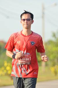 BIB: 0131
                            <button type="button" onclick="openModal(5120890)" class="btn btn-primary btn-sm float-right btn-popup" data-toggle="modal" data-target=".modal-high-quality">
                        <i class="fas fa-shopping-cart"></i> Add to Cart
                    </button>
                                            <button type="button" onclick="isThisMe(5120890, true)" class="btn btn-success btn-sm float-right btn-popup btn-isme hidden" data-toggle="tooltip" data-placement="bottom" title="นี่คือรูปของคุณใช่ไหม คลิกที่นี่เพื่อเอาเข้าอัลบั้ม">
                        <i class="fas fa-plus"></i> Add to album
                    </button>
                    <button type="button" onclick="isThisMe(5120890, false)" class="btn btn-warning btn-sm float-right btn-popup btn-isnotme hidden">
                        <i class="fas fa-ban"></i> Remove from album
                    </button>