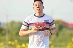 BIB: 0210
                            <button type="button" onclick="openModal(5173769)" class="btn btn-primary btn-sm float-right btn-popup" data-toggle="modal" data-target=".modal-high-quality">
                        <i class="fas fa-shopping-cart"></i> Add to Cart
                    </button>
                                            <button type="button" onclick="isThisMe(5173769, true)" class="btn btn-success btn-sm float-right btn-popup btn-isme hidden" data-toggle="tooltip" data-placement="bottom" title="นี่คือรูปของคุณใช่ไหม คลิกที่นี่เพื่อเอาเข้าอัลบั้ม">
                        <i class="fas fa-plus"></i> Add to album
                    </button>
                    <button type="button" onclick="isThisMe(5173769, false)" class="btn btn-warning btn-sm float-right btn-popup btn-isnotme hidden">
                        <i class="fas fa-ban"></i> Remove from album
                    </button>