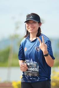 BIB: 0865
                            <button type="button" onclick="openModal(5210453)" class="btn btn-primary btn-sm float-right btn-popup" data-toggle="modal" data-target=".modal-high-quality">
                        <i class="fas fa-shopping-cart"></i> Add to Cart
                    </button>
                                            <button type="button" onclick="isThisMe(5210453, true)" class="btn btn-success btn-sm float-right btn-popup btn-isme hidden" data-toggle="tooltip" data-placement="bottom" title="นี่คือรูปของคุณใช่ไหม คลิกที่นี่เพื่อเอาเข้าอัลบั้ม">
                        <i class="fas fa-plus"></i> Add to album
                    </button>
                    <button type="button" onclick="isThisMe(5210453, false)" class="btn btn-warning btn-sm float-right btn-popup btn-isnotme hidden">
                        <i class="fas fa-ban"></i> Remove from album
                    </button>