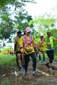 BIB: 0292, 1341
                            <button type="button" onclick="openModal(4944820)" class="btn btn-primary btn-sm float-right btn-popup" data-toggle="modal" data-target=".modal-high-quality">
                        <i class="fas fa-shopping-cart"></i> Add to Cart
                    </button>
                                            <button type="button" onclick="isThisMe(4944820, true)" class="btn btn-success btn-sm float-right btn-popup btn-isme hidden" data-toggle="tooltip" data-placement="bottom" title="นี่คือรูปของคุณใช่ไหม คลิกที่นี่เพื่อเอาเข้าอัลบั้ม">
                        <i class="fas fa-plus"></i> Add to album
                    </button>
                    <button type="button" onclick="isThisMe(4944820, false)" class="btn btn-warning btn-sm float-right btn-popup btn-isnotme hidden">
                        <i class="fas fa-ban"></i> Remove from album
                    </button>