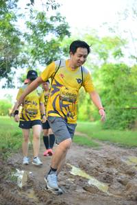 BIB: 0640
                            <button type="button" onclick="openModal(4980875)" class="btn btn-primary btn-sm float-right btn-popup" data-toggle="modal" data-target=".modal-high-quality">
                        <i class="fas fa-shopping-cart"></i> Add to Cart
                    </button>
                                            <button type="button" onclick="isThisMe(4980875, true)" class="btn btn-success btn-sm float-right btn-popup btn-isme hidden" data-toggle="tooltip" data-placement="bottom" title="นี่คือรูปของคุณใช่ไหม คลิกที่นี่เพื่อเอาเข้าอัลบั้ม">
                        <i class="fas fa-plus"></i> Add to album
                    </button>
                    <button type="button" onclick="isThisMe(4980875, false)" class="btn btn-warning btn-sm float-right btn-popup btn-isnotme hidden">
                        <i class="fas fa-ban"></i> Remove from album
                    </button>