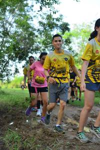 BIB: 0814, 1262
                            <button type="button" onclick="openModal(4944464)" class="btn btn-primary btn-sm float-right btn-popup" data-toggle="modal" data-target=".modal-high-quality">
                        <i class="fas fa-shopping-cart"></i> Add to Cart
                    </button>
                                            <button type="button" onclick="isThisMe(4944464, true)" class="btn btn-success btn-sm float-right btn-popup btn-isme hidden" data-toggle="tooltip" data-placement="bottom" title="นี่คือรูปของคุณใช่ไหม คลิกที่นี่เพื่อเอาเข้าอัลบั้ม">
                        <i class="fas fa-plus"></i> Add to album
                    </button>
                    <button type="button" onclick="isThisMe(4944464, false)" class="btn btn-warning btn-sm float-right btn-popup btn-isnotme hidden">
                        <i class="fas fa-ban"></i> Remove from album
                    </button>