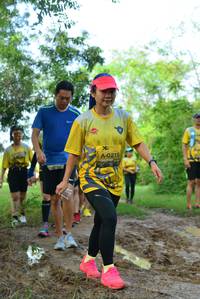 BIB: 0215
                            <button type="button" onclick="openModal(4966339)" class="btn btn-primary btn-sm float-right btn-popup" data-toggle="modal" data-target=".modal-high-quality">
                        <i class="fas fa-shopping-cart"></i> Add to Cart
                    </button>
                                            <button type="button" onclick="isThisMe(4966339, true)" class="btn btn-success btn-sm float-right btn-popup btn-isme hidden" data-toggle="tooltip" data-placement="bottom" title="นี่คือรูปของคุณใช่ไหม คลิกที่นี่เพื่อเอาเข้าอัลบั้ม">
                        <i class="fas fa-plus"></i> Add to album
                    </button>
                    <button type="button" onclick="isThisMe(4966339, false)" class="btn btn-warning btn-sm float-right btn-popup btn-isnotme hidden">
                        <i class="fas fa-ban"></i> Remove from album
                    </button>