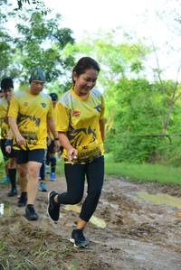 BIB: 0284, 0895
                            <button type="button" onclick="openModal(4944880)" class="btn btn-primary btn-sm float-right btn-popup" data-toggle="modal" data-target=".modal-high-quality">
                        <i class="fas fa-shopping-cart"></i> Add to Cart
                    </button>
                                            <button type="button" onclick="isThisMe(4944880, true)" class="btn btn-success btn-sm float-right btn-popup btn-isme hidden" data-toggle="tooltip" data-placement="bottom" title="นี่คือรูปของคุณใช่ไหม คลิกที่นี่เพื่อเอาเข้าอัลบั้ม">
                        <i class="fas fa-plus"></i> Add to album
                    </button>
                    <button type="button" onclick="isThisMe(4944880, false)" class="btn btn-warning btn-sm float-right btn-popup btn-isnotme hidden">
                        <i class="fas fa-ban"></i> Remove from album
                    </button>