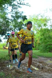 BIB: 0464
                            <button type="button" onclick="openModal(4943932)" class="btn btn-primary btn-sm float-right btn-popup" data-toggle="modal" data-target=".modal-high-quality">
                        <i class="fas fa-shopping-cart"></i> Add to Cart
                    </button>
                                            <button type="button" onclick="isThisMe(4943932, true)" class="btn btn-success btn-sm float-right btn-popup btn-isme hidden" data-toggle="tooltip" data-placement="bottom" title="นี่คือรูปของคุณใช่ไหม คลิกที่นี่เพื่อเอาเข้าอัลบั้ม">
                        <i class="fas fa-plus"></i> Add to album
                    </button>
                    <button type="button" onclick="isThisMe(4943932, false)" class="btn btn-warning btn-sm float-right btn-popup btn-isnotme hidden">
                        <i class="fas fa-ban"></i> Remove from album
                    </button>