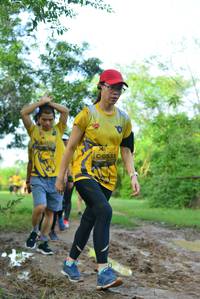 BIB: 0533
                            <button type="button" onclick="openModal(4965940)" class="btn btn-primary btn-sm float-right btn-popup" data-toggle="modal" data-target=".modal-high-quality">
                        <i class="fas fa-shopping-cart"></i> Add to Cart
                    </button>
                                            <button type="button" onclick="isThisMe(4965940, true)" class="btn btn-success btn-sm float-right btn-popup btn-isme hidden" data-toggle="tooltip" data-placement="bottom" title="นี่คือรูปของคุณใช่ไหม คลิกที่นี่เพื่อเอาเข้าอัลบั้ม">
                        <i class="fas fa-plus"></i> Add to album
                    </button>
                    <button type="button" onclick="isThisMe(4965940, false)" class="btn btn-warning btn-sm float-right btn-popup btn-isnotme hidden">
                        <i class="fas fa-ban"></i> Remove from album
                    </button>