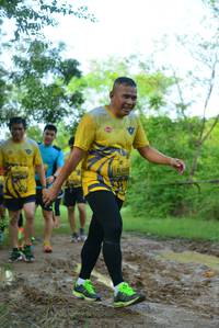 BIB: 124
                            <button type="button" onclick="openModal(4944005)" class="btn btn-primary btn-sm float-right btn-popup" data-toggle="modal" data-target=".modal-high-quality">
                        <i class="fas fa-shopping-cart"></i> Add to Cart
                    </button>
                                            <button type="button" onclick="isThisMe(4944005, true)" class="btn btn-success btn-sm float-right btn-popup btn-isme hidden" data-toggle="tooltip" data-placement="bottom" title="นี่คือรูปของคุณใช่ไหม คลิกที่นี่เพื่อเอาเข้าอัลบั้ม">
                        <i class="fas fa-plus"></i> Add to album
                    </button>
                    <button type="button" onclick="isThisMe(4944005, false)" class="btn btn-warning btn-sm float-right btn-popup btn-isnotme hidden">
                        <i class="fas fa-ban"></i> Remove from album
                    </button>