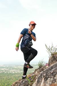 BIB: 020
                            <button type="button" onclick="openModal(4907714)" class="btn btn-primary btn-sm float-right btn-popup" data-toggle="modal" data-target=".modal-high-quality">
                        <i class="fas fa-shopping-cart"></i> Add to Cart
                    </button>
                                            <button type="button" onclick="isThisMe(4907714, true)" class="btn btn-success btn-sm float-right btn-popup btn-isme hidden" data-toggle="tooltip" data-placement="bottom" title="นี่คือรูปของคุณใช่ไหม คลิกที่นี่เพื่อเอาเข้าอัลบั้ม">
                        <i class="fas fa-plus"></i> Add to album
                    </button>
                    <button type="button" onclick="isThisMe(4907714, false)" class="btn btn-warning btn-sm float-right btn-popup btn-isnotme hidden">
                        <i class="fas fa-ban"></i> Remove from album
                    </button>