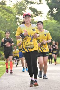 BIB: 0189
                            <button type="button" onclick="openModal(5060106)" class="btn btn-primary btn-sm float-right btn-popup" data-toggle="modal" data-target=".modal-high-quality">
                        <i class="fas fa-shopping-cart"></i> Add to Cart
                    </button>
                                            <button type="button" onclick="isThisMe(5060106, true)" class="btn btn-success btn-sm float-right btn-popup btn-isme hidden" data-toggle="tooltip" data-placement="bottom" title="นี่คือรูปของคุณใช่ไหม คลิกที่นี่เพื่อเอาเข้าอัลบั้ม">
                        <i class="fas fa-plus"></i> Add to album
                    </button>
                    <button type="button" onclick="isThisMe(5060106, false)" class="btn btn-warning btn-sm float-right btn-popup btn-isnotme hidden">
                        <i class="fas fa-ban"></i> Remove from album
                    </button>