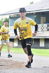 BIB: 0876
                            <button type="button" onclick="openModal(5060741)" class="btn btn-primary btn-sm float-right btn-popup" data-toggle="modal" data-target=".modal-high-quality">
                        <i class="fas fa-shopping-cart"></i> Add to Cart
                    </button>
                                            <button type="button" onclick="isThisMe(5060741, true)" class="btn btn-success btn-sm float-right btn-popup btn-isme hidden" data-toggle="tooltip" data-placement="bottom" title="นี่คือรูปของคุณใช่ไหม คลิกที่นี่เพื่อเอาเข้าอัลบั้ม">
                        <i class="fas fa-plus"></i> Add to album
                    </button>
                    <button type="button" onclick="isThisMe(5060741, false)" class="btn btn-warning btn-sm float-right btn-popup btn-isnotme hidden">
                        <i class="fas fa-ban"></i> Remove from album
                    </button>
