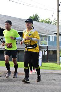 BIB: 0287, 40179
                            <button type="button" onclick="openModal(5020515)" class="btn btn-primary btn-sm float-right btn-popup" data-toggle="modal" data-target=".modal-high-quality">
                        <i class="fas fa-shopping-cart"></i> Add to Cart
                    </button>
                                            <button type="button" onclick="isThisMe(5020515, true)" class="btn btn-success btn-sm float-right btn-popup btn-isme hidden" data-toggle="tooltip" data-placement="bottom" title="นี่คือรูปของคุณใช่ไหม คลิกที่นี่เพื่อเอาเข้าอัลบั้ม">
                        <i class="fas fa-plus"></i> Add to album
                    </button>
                    <button type="button" onclick="isThisMe(5020515, false)" class="btn btn-warning btn-sm float-right btn-popup btn-isnotme hidden">
                        <i class="fas fa-ban"></i> Remove from album
                    </button>