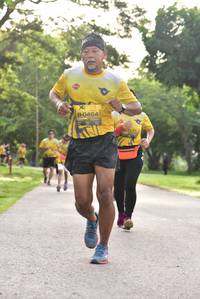 BIB: 0464, 1171
                            <button type="button" onclick="openModal(5059961)" class="btn btn-primary btn-sm float-right btn-popup" data-toggle="modal" data-target=".modal-high-quality">
                        <i class="fas fa-shopping-cart"></i> Add to Cart
                    </button>
                                            <button type="button" onclick="isThisMe(5059961, true)" class="btn btn-success btn-sm float-right btn-popup btn-isme hidden" data-toggle="tooltip" data-placement="bottom" title="นี่คือรูปของคุณใช่ไหม คลิกที่นี่เพื่อเอาเข้าอัลบั้ม">
                        <i class="fas fa-plus"></i> Add to album
                    </button>
                    <button type="button" onclick="isThisMe(5059961, false)" class="btn btn-warning btn-sm float-right btn-popup btn-isnotme hidden">
                        <i class="fas fa-ban"></i> Remove from album
                    </button>