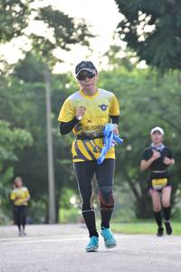 BIB: 1081
                            <button type="button" onclick="openModal(5059253)" class="btn btn-primary btn-sm float-right btn-popup" data-toggle="modal" data-target=".modal-high-quality">
                        <i class="fas fa-shopping-cart"></i> Add to Cart
                    </button>
                                            <button type="button" onclick="isThisMe(5059253, true)" class="btn btn-success btn-sm float-right btn-popup btn-isme hidden" data-toggle="tooltip" data-placement="bottom" title="นี่คือรูปของคุณใช่ไหม คลิกที่นี่เพื่อเอาเข้าอัลบั้ม">
                        <i class="fas fa-plus"></i> Add to album
                    </button>
                    <button type="button" onclick="isThisMe(5059253, false)" class="btn btn-warning btn-sm float-right btn-popup btn-isnotme hidden">
                        <i class="fas fa-ban"></i> Remove from album
                    </button>