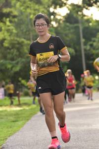 BIB: 040
                            <button type="button" onclick="openModal(5059726)" class="btn btn-primary btn-sm float-right btn-popup" data-toggle="modal" data-target=".modal-high-quality">
                        <i class="fas fa-shopping-cart"></i> Add to Cart
                    </button>
                                            <button type="button" onclick="isThisMe(5059726, true)" class="btn btn-success btn-sm float-right btn-popup btn-isme hidden" data-toggle="tooltip" data-placement="bottom" title="นี่คือรูปของคุณใช่ไหม คลิกที่นี่เพื่อเอาเข้าอัลบั้ม">
                        <i class="fas fa-plus"></i> Add to album
                    </button>
                    <button type="button" onclick="isThisMe(5059726, false)" class="btn btn-warning btn-sm float-right btn-popup btn-isnotme hidden">
                        <i class="fas fa-ban"></i> Remove from album
                    </button>