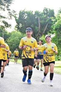 BIB: 1153, 309, 1154
                            <button type="button" onclick="openModal(5060501)" class="btn btn-primary btn-sm float-right btn-popup" data-toggle="modal" data-target=".modal-high-quality">
                        <i class="fas fa-shopping-cart"></i> Add to Cart
                    </button>
                                            <button type="button" onclick="isThisMe(5060501, true)" class="btn btn-success btn-sm float-right btn-popup btn-isme hidden" data-toggle="tooltip" data-placement="bottom" title="นี่คือรูปของคุณใช่ไหม คลิกที่นี่เพื่อเอาเข้าอัลบั้ม">
                        <i class="fas fa-plus"></i> Add to album
                    </button>
                    <button type="button" onclick="isThisMe(5060501, false)" class="btn btn-warning btn-sm float-right btn-popup btn-isnotme hidden">
                        <i class="fas fa-ban"></i> Remove from album
                    </button>