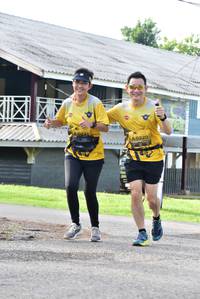 BIB: 0221, 0220
                            <button type="button" onclick="openModal(5025436)" class="btn btn-primary btn-sm float-right btn-popup" data-toggle="modal" data-target=".modal-high-quality">
                        <i class="fas fa-shopping-cart"></i> Add to Cart
                    </button>
                                            <button type="button" onclick="isThisMe(5025436, true)" class="btn btn-success btn-sm float-right btn-popup btn-isme hidden" data-toggle="tooltip" data-placement="bottom" title="นี่คือรูปของคุณใช่ไหม คลิกที่นี่เพื่อเอาเข้าอัลบั้ม">
                        <i class="fas fa-plus"></i> Add to album
                    </button>
                    <button type="button" onclick="isThisMe(5025436, false)" class="btn btn-warning btn-sm float-right btn-popup btn-isnotme hidden">
                        <i class="fas fa-ban"></i> Remove from album
                    </button>