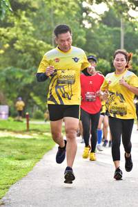 BIB: 0600, 079, 0895
                            <button type="button" onclick="openModal(5060458)" class="btn btn-primary btn-sm float-right btn-popup" data-toggle="modal" data-target=".modal-high-quality">
                        <i class="fas fa-shopping-cart"></i> Add to Cart
                    </button>
                                            <button type="button" onclick="isThisMe(5060458, true)" class="btn btn-success btn-sm float-right btn-popup btn-isme hidden" data-toggle="tooltip" data-placement="bottom" title="นี่คือรูปของคุณใช่ไหม คลิกที่นี่เพื่อเอาเข้าอัลบั้ม">
                        <i class="fas fa-plus"></i> Add to album
                    </button>
                    <button type="button" onclick="isThisMe(5060458, false)" class="btn btn-warning btn-sm float-right btn-popup btn-isnotme hidden">
                        <i class="fas fa-ban"></i> Remove from album
                    </button>