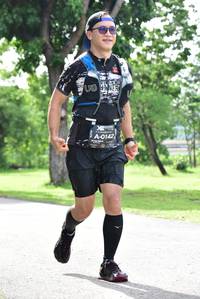 BIB: 0142, 
                            <button type="button" onclick="openModal(4987662)" class="btn btn-primary btn-sm float-right btn-popup" data-toggle="modal" data-target=".modal-high-quality">
                        <i class="fas fa-shopping-cart"></i> Add to Cart
                    </button>
                                            <button type="button" onclick="isThisMe(4987662, true)" class="btn btn-success btn-sm float-right btn-popup btn-isme hidden" data-toggle="tooltip" data-placement="bottom" title="นี่คือรูปของคุณใช่ไหม คลิกที่นี่เพื่อเอาเข้าอัลบั้ม">
                        <i class="fas fa-plus"></i> Add to album
                    </button>
                    <button type="button" onclick="isThisMe(4987662, false)" class="btn btn-warning btn-sm float-right btn-popup btn-isnotme hidden">
                        <i class="fas fa-ban"></i> Remove from album
                    </button>