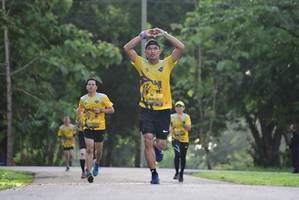 BIB: 767
                            <button type="button" onclick="openModal(5058379)" class="btn btn-primary btn-sm float-right btn-popup" data-toggle="modal" data-target=".modal-high-quality">
                        <i class="fas fa-shopping-cart"></i> Add to Cart
                    </button>
                                            <button type="button" onclick="isThisMe(5058379, true)" class="btn btn-success btn-sm float-right btn-popup btn-isme hidden" data-toggle="tooltip" data-placement="bottom" title="นี่คือรูปของคุณใช่ไหม คลิกที่นี่เพื่อเอาเข้าอัลบั้ม">
                        <i class="fas fa-plus"></i> Add to album
                    </button>
                    <button type="button" onclick="isThisMe(5058379, false)" class="btn btn-warning btn-sm float-right btn-popup btn-isnotme hidden">
                        <i class="fas fa-ban"></i> Remove from album
                    </button>