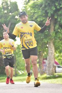 BIB: 0382, 0032, 
                            <button type="button" onclick="openModal(5059012)" class="btn btn-primary btn-sm float-right btn-popup" data-toggle="modal" data-target=".modal-high-quality">
                        <i class="fas fa-shopping-cart"></i> Add to Cart
                    </button>
                                            <button type="button" onclick="isThisMe(5059012, true)" class="btn btn-success btn-sm float-right btn-popup btn-isme hidden" data-toggle="tooltip" data-placement="bottom" title="นี่คือรูปของคุณใช่ไหม คลิกที่นี่เพื่อเอาเข้าอัลบั้ม">
                        <i class="fas fa-plus"></i> Add to album
                    </button>
                    <button type="button" onclick="isThisMe(5059012, false)" class="btn btn-warning btn-sm float-right btn-popup btn-isnotme hidden">
                        <i class="fas fa-ban"></i> Remove from album
                    </button>