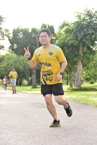 BIB: 0465
                            <button type="button" onclick="openModal(5060075)" class="btn btn-primary btn-sm float-right btn-popup" data-toggle="modal" data-target=".modal-high-quality">
                        <i class="fas fa-shopping-cart"></i> Add to Cart
                    </button>
                                            <button type="button" onclick="isThisMe(5060075, true)" class="btn btn-success btn-sm float-right btn-popup btn-isme hidden" data-toggle="tooltip" data-placement="bottom" title="นี่คือรูปของคุณใช่ไหม คลิกที่นี่เพื่อเอาเข้าอัลบั้ม">
                        <i class="fas fa-plus"></i> Add to album
                    </button>
                    <button type="button" onclick="isThisMe(5060075, false)" class="btn btn-warning btn-sm float-right btn-popup btn-isnotme hidden">
                        <i class="fas fa-ban"></i> Remove from album
                    </button>