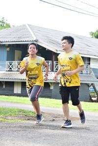 BIB: 836, 0495
                            <button type="button" onclick="openModal(5033214)" class="btn btn-primary btn-sm float-right btn-popup" data-toggle="modal" data-target=".modal-high-quality">
                        <i class="fas fa-shopping-cart"></i> Add to Cart
                    </button>
                                            <button type="button" onclick="isThisMe(5033214, true)" class="btn btn-success btn-sm float-right btn-popup btn-isme hidden" data-toggle="tooltip" data-placement="bottom" title="นี่คือรูปของคุณใช่ไหม คลิกที่นี่เพื่อเอาเข้าอัลบั้ม">
                        <i class="fas fa-plus"></i> Add to album
                    </button>
                    <button type="button" onclick="isThisMe(5033214, false)" class="btn btn-warning btn-sm float-right btn-popup btn-isnotme hidden">
                        <i class="fas fa-ban"></i> Remove from album
                    </button>