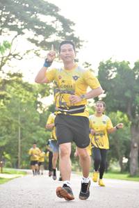 BIB: 0614, 
                            <button type="button" onclick="openModal(5058626)" class="btn btn-primary btn-sm float-right btn-popup" data-toggle="modal" data-target=".modal-high-quality">
                        <i class="fas fa-shopping-cart"></i> Add to Cart
                    </button>
                                            <button type="button" onclick="isThisMe(5058626, true)" class="btn btn-success btn-sm float-right btn-popup btn-isme hidden" data-toggle="tooltip" data-placement="bottom" title="นี่คือรูปของคุณใช่ไหม คลิกที่นี่เพื่อเอาเข้าอัลบั้ม">
                        <i class="fas fa-plus"></i> Add to album
                    </button>
                    <button type="button" onclick="isThisMe(5058626, false)" class="btn btn-warning btn-sm float-right btn-popup btn-isnotme hidden">
                        <i class="fas fa-ban"></i> Remove from album
                    </button>