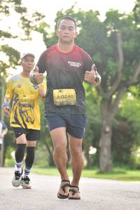 BIB: 0240, 733
                            <button type="button" onclick="openModal(5058575)" class="btn btn-primary btn-sm float-right btn-popup" data-toggle="modal" data-target=".modal-high-quality">
                        <i class="fas fa-shopping-cart"></i> Add to Cart
                    </button>
                                            <button type="button" onclick="isThisMe(5058575, true)" class="btn btn-success btn-sm float-right btn-popup btn-isme hidden" data-toggle="tooltip" data-placement="bottom" title="นี่คือรูปของคุณใช่ไหม คลิกที่นี่เพื่อเอาเข้าอัลบั้ม">
                        <i class="fas fa-plus"></i> Add to album
                    </button>
                    <button type="button" onclick="isThisMe(5058575, false)" class="btn btn-warning btn-sm float-right btn-popup btn-isnotme hidden">
                        <i class="fas fa-ban"></i> Remove from album
                    </button>