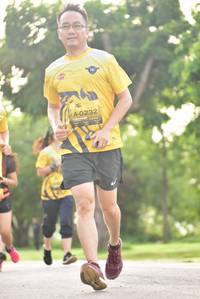 BIB: 0232
                            <button type="button" onclick="openModal(5058984)" class="btn btn-primary btn-sm float-right btn-popup" data-toggle="modal" data-target=".modal-high-quality">
                        <i class="fas fa-shopping-cart"></i> Add to Cart
                    </button>
                                            <button type="button" onclick="isThisMe(5058984, true)" class="btn btn-success btn-sm float-right btn-popup btn-isme hidden" data-toggle="tooltip" data-placement="bottom" title="นี่คือรูปของคุณใช่ไหม คลิกที่นี่เพื่อเอาเข้าอัลบั้ม">
                        <i class="fas fa-plus"></i> Add to album
                    </button>
                    <button type="button" onclick="isThisMe(5058984, false)" class="btn btn-warning btn-sm float-right btn-popup btn-isnotme hidden">
                        <i class="fas fa-ban"></i> Remove from album
                    </button>