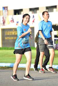 BIB: 128
                            <button type="button" onclick="openModal(5058122)" class="btn btn-primary btn-sm float-right btn-popup" data-toggle="modal" data-target=".modal-high-quality">
                        <i class="fas fa-shopping-cart"></i> Add to Cart
                    </button>
                                            <button type="button" onclick="isThisMe(5058122, true)" class="btn btn-success btn-sm float-right btn-popup btn-isme hidden" data-toggle="tooltip" data-placement="bottom" title="นี่คือรูปของคุณใช่ไหม คลิกที่นี่เพื่อเอาเข้าอัลบั้ม">
                        <i class="fas fa-plus"></i> Add to album
                    </button>
                    <button type="button" onclick="isThisMe(5058122, false)" class="btn btn-warning btn-sm float-right btn-popup btn-isnotme hidden">
                        <i class="fas fa-ban"></i> Remove from album
                    </button>