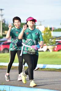 BIB: 281
                            <button type="button" onclick="openModal(5058143)" class="btn btn-primary btn-sm float-right btn-popup" data-toggle="modal" data-target=".modal-high-quality">
                        <i class="fas fa-shopping-cart"></i> Add to Cart
                    </button>
                                            <button type="button" onclick="isThisMe(5058143, true)" class="btn btn-success btn-sm float-right btn-popup btn-isme hidden" data-toggle="tooltip" data-placement="bottom" title="นี่คือรูปของคุณใช่ไหม คลิกที่นี่เพื่อเอาเข้าอัลบั้ม">
                        <i class="fas fa-plus"></i> Add to album
                    </button>
                    <button type="button" onclick="isThisMe(5058143, false)" class="btn btn-warning btn-sm float-right btn-popup btn-isnotme hidden">
                        <i class="fas fa-ban"></i> Remove from album
                    </button>