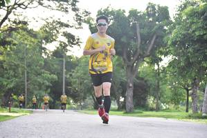 BIB: 0435
                            <button type="button" onclick="openModal(5058378)" class="btn btn-primary btn-sm float-right btn-popup" data-toggle="modal" data-target=".modal-high-quality">
                        <i class="fas fa-shopping-cart"></i> Add to Cart
                    </button>
                                            <button type="button" onclick="isThisMe(5058378, true)" class="btn btn-success btn-sm float-right btn-popup btn-isme hidden" data-toggle="tooltip" data-placement="bottom" title="นี่คือรูปของคุณใช่ไหม คลิกที่นี่เพื่อเอาเข้าอัลบั้ม">
                        <i class="fas fa-plus"></i> Add to album
                    </button>
                    <button type="button" onclick="isThisMe(5058378, false)" class="btn btn-warning btn-sm float-right btn-popup btn-isnotme hidden">
                        <i class="fas fa-ban"></i> Remove from album
                    </button>