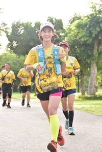 BIB: 0805
                            <button type="button" onclick="openModal(5060261)" class="btn btn-primary btn-sm float-right btn-popup" data-toggle="modal" data-target=".modal-high-quality">
                        <i class="fas fa-shopping-cart"></i> Add to Cart
                    </button>
                                            <button type="button" onclick="isThisMe(5060261, true)" class="btn btn-success btn-sm float-right btn-popup btn-isme hidden" data-toggle="tooltip" data-placement="bottom" title="นี่คือรูปของคุณใช่ไหม คลิกที่นี่เพื่อเอาเข้าอัลบั้ม">
                        <i class="fas fa-plus"></i> Add to album
                    </button>
                    <button type="button" onclick="isThisMe(5060261, false)" class="btn btn-warning btn-sm float-right btn-popup btn-isnotme hidden">
                        <i class="fas fa-ban"></i> Remove from album
                    </button>