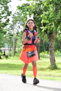 BIB: 0433
                            <button type="button" onclick="openModal(4988540)" class="btn btn-primary btn-sm float-right btn-popup" data-toggle="modal" data-target=".modal-high-quality">
                        <i class="fas fa-shopping-cart"></i> Add to Cart
                    </button>
                                            <button type="button" onclick="isThisMe(4988540, true)" class="btn btn-success btn-sm float-right btn-popup btn-isme hidden" data-toggle="tooltip" data-placement="bottom" title="นี่คือรูปของคุณใช่ไหม คลิกที่นี่เพื่อเอาเข้าอัลบั้ม">
                        <i class="fas fa-plus"></i> Add to album
                    </button>
                    <button type="button" onclick="isThisMe(4988540, false)" class="btn btn-warning btn-sm float-right btn-popup btn-isnotme hidden">
                        <i class="fas fa-ban"></i> Remove from album
                    </button>