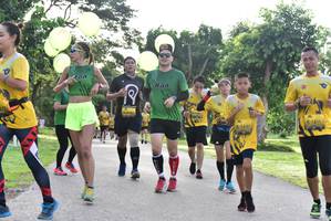 BIB: 1211, 1221
                            <button type="button" onclick="openModal(5059632)" class="btn btn-primary btn-sm float-right btn-popup" data-toggle="modal" data-target=".modal-high-quality">
                        <i class="fas fa-shopping-cart"></i> Add to Cart
                    </button>
                                            <button type="button" onclick="isThisMe(5059632, true)" class="btn btn-success btn-sm float-right btn-popup btn-isme hidden" data-toggle="tooltip" data-placement="bottom" title="นี่คือรูปของคุณใช่ไหม คลิกที่นี่เพื่อเอาเข้าอัลบั้ม">
                        <i class="fas fa-plus"></i> Add to album
                    </button>
                    <button type="button" onclick="isThisMe(5059632, false)" class="btn btn-warning btn-sm float-right btn-popup btn-isnotme hidden">
                        <i class="fas fa-ban"></i> Remove from album
                    </button>