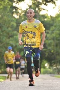 BIB: 1091
                            <button type="button" onclick="openModal(5058550)" class="btn btn-primary btn-sm float-right btn-popup" data-toggle="modal" data-target=".modal-high-quality">
                        <i class="fas fa-shopping-cart"></i> Add to Cart
                    </button>
                                            <button type="button" onclick="isThisMe(5058550, true)" class="btn btn-success btn-sm float-right btn-popup btn-isme hidden" data-toggle="tooltip" data-placement="bottom" title="นี่คือรูปของคุณใช่ไหม คลิกที่นี่เพื่อเอาเข้าอัลบั้ม">
                        <i class="fas fa-plus"></i> Add to album
                    </button>
                    <button type="button" onclick="isThisMe(5058550, false)" class="btn btn-warning btn-sm float-right btn-popup btn-isnotme hidden">
                        <i class="fas fa-ban"></i> Remove from album
                    </button>