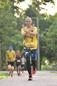 BIB: 1091
                            <button type="button" onclick="openModal(5058548)" class="btn btn-primary btn-sm float-right btn-popup" data-toggle="modal" data-target=".modal-high-quality">
                        <i class="fas fa-shopping-cart"></i> Add to Cart
                    </button>
                                            <button type="button" onclick="isThisMe(5058548, true)" class="btn btn-success btn-sm float-right btn-popup btn-isme hidden" data-toggle="tooltip" data-placement="bottom" title="นี่คือรูปของคุณใช่ไหม คลิกที่นี่เพื่อเอาเข้าอัลบั้ม">
                        <i class="fas fa-plus"></i> Add to album
                    </button>
                    <button type="button" onclick="isThisMe(5058548, false)" class="btn btn-warning btn-sm float-right btn-popup btn-isnotme hidden">
                        <i class="fas fa-ban"></i> Remove from album
                    </button>