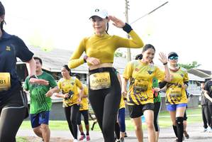 BIB: 0470, 0518, 0391, 
                            <button type="button" onclick="openModal(5019102)" class="btn btn-primary btn-sm float-right btn-popup" data-toggle="modal" data-target=".modal-high-quality">
                        <i class="fas fa-shopping-cart"></i> Add to Cart
                    </button>
                                            <button type="button" onclick="isThisMe(5019102, true)" class="btn btn-success btn-sm float-right btn-popup btn-isme hidden" data-toggle="tooltip" data-placement="bottom" title="นี่คือรูปของคุณใช่ไหม คลิกที่นี่เพื่อเอาเข้าอัลบั้ม">
                        <i class="fas fa-plus"></i> Add to album
                    </button>
                    <button type="button" onclick="isThisMe(5019102, false)" class="btn btn-warning btn-sm float-right btn-popup btn-isnotme hidden">
                        <i class="fas fa-ban"></i> Remove from album
                    </button>