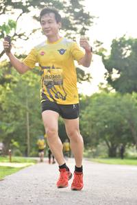 BIB: 0368
                            <button type="button" onclick="openModal(5058547)" class="btn btn-primary btn-sm float-right btn-popup" data-toggle="modal" data-target=".modal-high-quality">
                        <i class="fas fa-shopping-cart"></i> Add to Cart
                    </button>
                                            <button type="button" onclick="isThisMe(5058547, true)" class="btn btn-success btn-sm float-right btn-popup btn-isme hidden" data-toggle="tooltip" data-placement="bottom" title="นี่คือรูปของคุณใช่ไหม คลิกที่นี่เพื่อเอาเข้าอัลบั้ม">
                        <i class="fas fa-plus"></i> Add to album
                    </button>
                    <button type="button" onclick="isThisMe(5058547, false)" class="btn btn-warning btn-sm float-right btn-popup btn-isnotme hidden">
                        <i class="fas fa-ban"></i> Remove from album
                    </button>