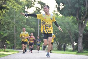 BIB: 0737
                            <button type="button" onclick="openModal(5058426)" class="btn btn-primary btn-sm float-right btn-popup" data-toggle="modal" data-target=".modal-high-quality">
                        <i class="fas fa-shopping-cart"></i> Add to Cart
                    </button>
                                            <button type="button" onclick="isThisMe(5058426, true)" class="btn btn-success btn-sm float-right btn-popup btn-isme hidden" data-toggle="tooltip" data-placement="bottom" title="นี่คือรูปของคุณใช่ไหม คลิกที่นี่เพื่อเอาเข้าอัลบั้ม">
                        <i class="fas fa-plus"></i> Add to album
                    </button>
                    <button type="button" onclick="isThisMe(5058426, false)" class="btn btn-warning btn-sm float-right btn-popup btn-isnotme hidden">
                        <i class="fas fa-ban"></i> Remove from album
                    </button>