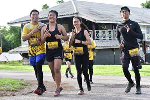 BIB: 1032, 1031, 1294
                            <button type="button" onclick="openModal(5034362)" class="btn btn-primary btn-sm float-right btn-popup" data-toggle="modal" data-target=".modal-high-quality">
                        <i class="fas fa-shopping-cart"></i> Add to Cart
                    </button>
                                            <button type="button" onclick="isThisMe(5034362, true)" class="btn btn-success btn-sm float-right btn-popup btn-isme hidden" data-toggle="tooltip" data-placement="bottom" title="นี่คือรูปของคุณใช่ไหม คลิกที่นี่เพื่อเอาเข้าอัลบั้ม">
                        <i class="fas fa-plus"></i> Add to album
                    </button>
                    <button type="button" onclick="isThisMe(5034362, false)" class="btn btn-warning btn-sm float-right btn-popup btn-isnotme hidden">
                        <i class="fas fa-ban"></i> Remove from album
                    </button>