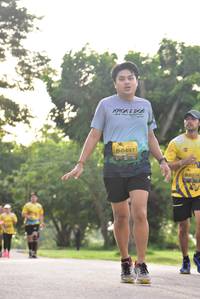 BIB: 04971, 0374
                            <button type="button" onclick="openModal(5059130)" class="btn btn-primary btn-sm float-right btn-popup" data-toggle="modal" data-target=".modal-high-quality">
                        <i class="fas fa-shopping-cart"></i> Add to Cart
                    </button>
                                            <button type="button" onclick="isThisMe(5059130, true)" class="btn btn-success btn-sm float-right btn-popup btn-isme hidden" data-toggle="tooltip" data-placement="bottom" title="นี่คือรูปของคุณใช่ไหม คลิกที่นี่เพื่อเอาเข้าอัลบั้ม">
                        <i class="fas fa-plus"></i> Add to album
                    </button>
                    <button type="button" onclick="isThisMe(5059130, false)" class="btn btn-warning btn-sm float-right btn-popup btn-isnotme hidden">
                        <i class="fas fa-ban"></i> Remove from album
                    </button>