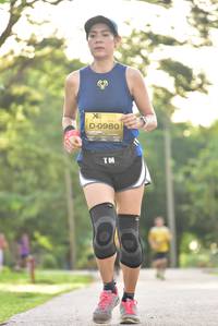 BIB: 0980
                            <button type="button" onclick="openModal(5058799)" class="btn btn-primary btn-sm float-right btn-popup" data-toggle="modal" data-target=".modal-high-quality">
                        <i class="fas fa-shopping-cart"></i> Add to Cart
                    </button>
                                            <button type="button" onclick="isThisMe(5058799, true)" class="btn btn-success btn-sm float-right btn-popup btn-isme hidden" data-toggle="tooltip" data-placement="bottom" title="นี่คือรูปของคุณใช่ไหม คลิกที่นี่เพื่อเอาเข้าอัลบั้ม">
                        <i class="fas fa-plus"></i> Add to album
                    </button>
                    <button type="button" onclick="isThisMe(5058799, false)" class="btn btn-warning btn-sm float-right btn-popup btn-isnotme hidden">
                        <i class="fas fa-ban"></i> Remove from album
                    </button>