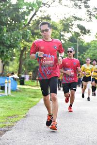 BIB: 089
                            <button type="button" onclick="openModal(5060400)" class="btn btn-primary btn-sm float-right btn-popup" data-toggle="modal" data-target=".modal-high-quality">
                        <i class="fas fa-shopping-cart"></i> Add to Cart
                    </button>
                                            <button type="button" onclick="isThisMe(5060400, true)" class="btn btn-success btn-sm float-right btn-popup btn-isme hidden" data-toggle="tooltip" data-placement="bottom" title="นี่คือรูปของคุณใช่ไหม คลิกที่นี่เพื่อเอาเข้าอัลบั้ม">
                        <i class="fas fa-plus"></i> Add to album
                    </button>
                    <button type="button" onclick="isThisMe(5060400, false)" class="btn btn-warning btn-sm float-right btn-popup btn-isnotme hidden">
                        <i class="fas fa-ban"></i> Remove from album
                    </button>