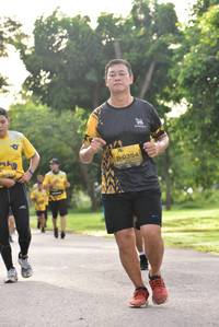 BIB: 0354
                            <button type="button" onclick="openModal(5059588)" class="btn btn-primary btn-sm float-right btn-popup" data-toggle="modal" data-target=".modal-high-quality">
                        <i class="fas fa-shopping-cart"></i> Add to Cart
                    </button>
                                            <button type="button" onclick="isThisMe(5059588, true)" class="btn btn-success btn-sm float-right btn-popup btn-isme hidden" data-toggle="tooltip" data-placement="bottom" title="นี่คือรูปของคุณใช่ไหม คลิกที่นี่เพื่อเอาเข้าอัลบั้ม">
                        <i class="fas fa-plus"></i> Add to album
                    </button>
                    <button type="button" onclick="isThisMe(5059588, false)" class="btn btn-warning btn-sm float-right btn-popup btn-isnotme hidden">
                        <i class="fas fa-ban"></i> Remove from album
                    </button>