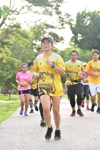 BIB: 0542
                            <button type="button" onclick="openModal(5060165)" class="btn btn-primary btn-sm float-right btn-popup" data-toggle="modal" data-target=".modal-high-quality">
                        <i class="fas fa-shopping-cart"></i> Add to Cart
                    </button>
                                            <button type="button" onclick="isThisMe(5060165, true)" class="btn btn-success btn-sm float-right btn-popup btn-isme hidden" data-toggle="tooltip" data-placement="bottom" title="นี่คือรูปของคุณใช่ไหม คลิกที่นี่เพื่อเอาเข้าอัลบั้ม">
                        <i class="fas fa-plus"></i> Add to album
                    </button>
                    <button type="button" onclick="isThisMe(5060165, false)" class="btn btn-warning btn-sm float-right btn-popup btn-isnotme hidden">
                        <i class="fas fa-ban"></i> Remove from album
                    </button>